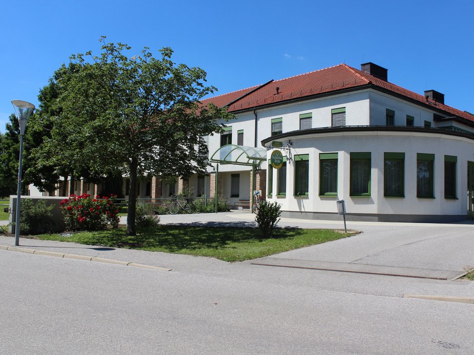 Außenansicht des PBZ Laa.